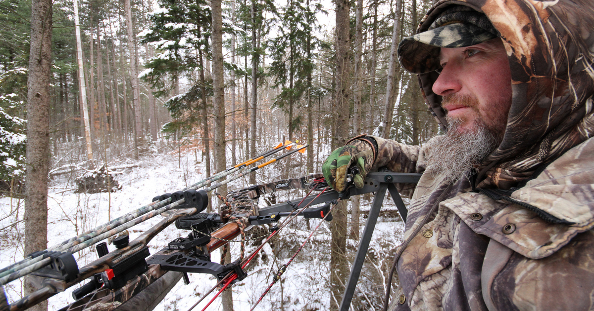 Overcoming challenges of late season bowhunting